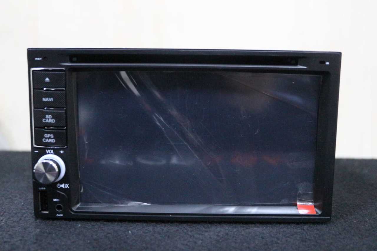 Oto Teyp 50W 4 Kanallı 6.5'' Tft Panelli Navigasyonlu Double Oto Teyp MTC MT-N9600