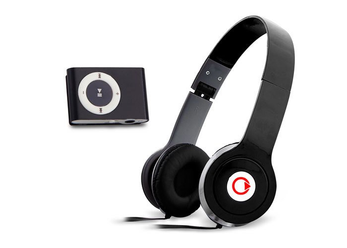 MİKADO MD-909 KULAKLIK TF KART MAX 32GB MP3 OYNATICI+ SİYAH KULAK ÜSTÜ KULAKLIK