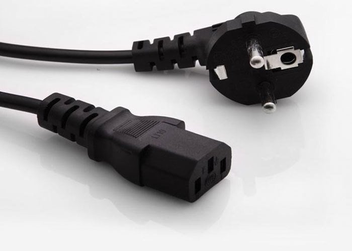 S-LINK SL-P330 POWER KABLO  3 METRE 3x1mm LÜKS POWER KABLO PLASTİK POWER KABLO